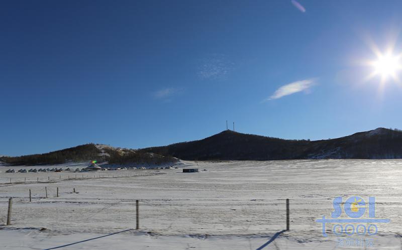 藍(lán)天雪地